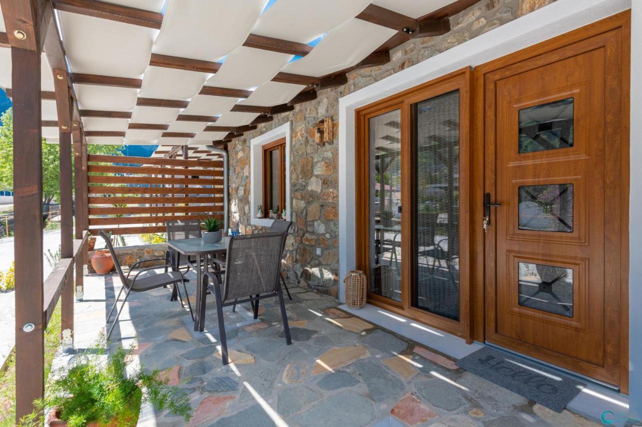 Eleni'S Stone House Villa Skala Potamia  Exterior photo
