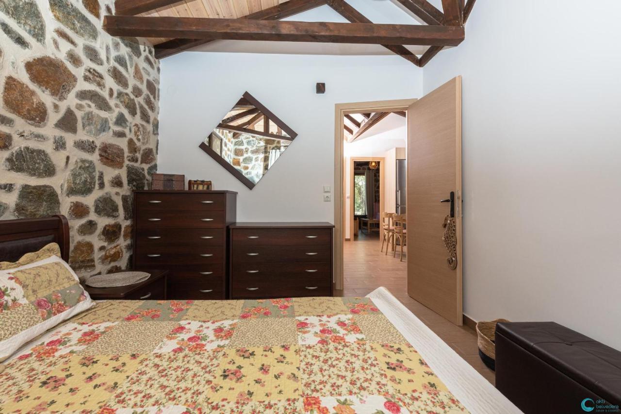 Eleni'S Stone House Villa Skala Potamia  Exterior photo