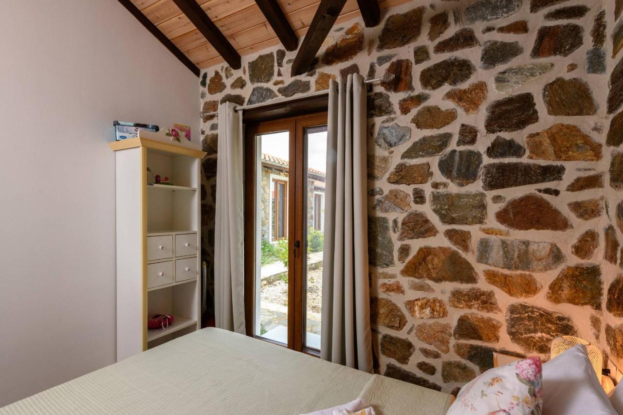 Eleni'S Stone House Villa Skala Potamia  Exterior photo